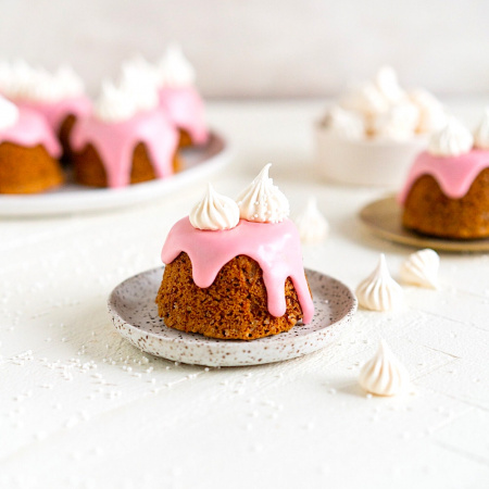 Кондитерская насадка 860 Tulip открытая звезда, Французская трубочка д.4 мм, 9 лучей