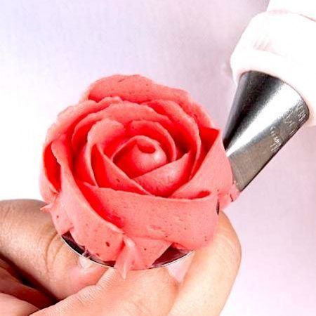 Кондитерская насадка лепесток розы прямой №124 Tulip™ Кондитерская насадка лепесток розы прямой №124 Tulip™